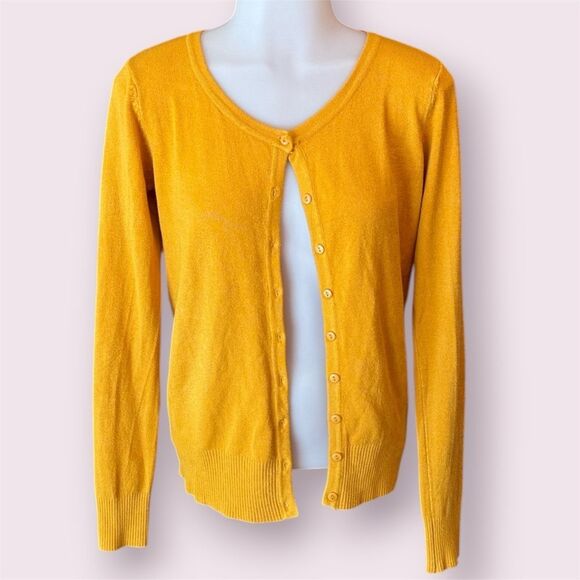 DEBUT Mustard Yellow Button Front Cardigan Sweater *NEW* - Picture 1 of 7
